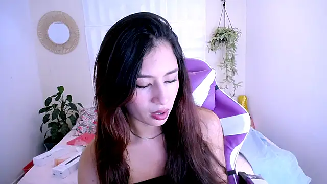 Snapshot of nataly_red chatting on 06-25-26, 07:52 nataly red online show from 06-25-26, 07:52