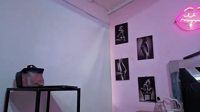 karla cutesweet online show from 11-14-25, 12:20