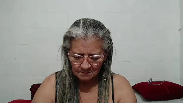 candy mature  online show from 10-28-25, 10:52