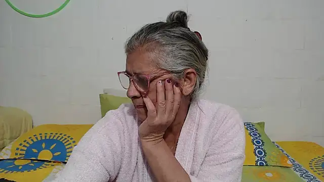 candy mature  online show from 02-14-26, 11:49