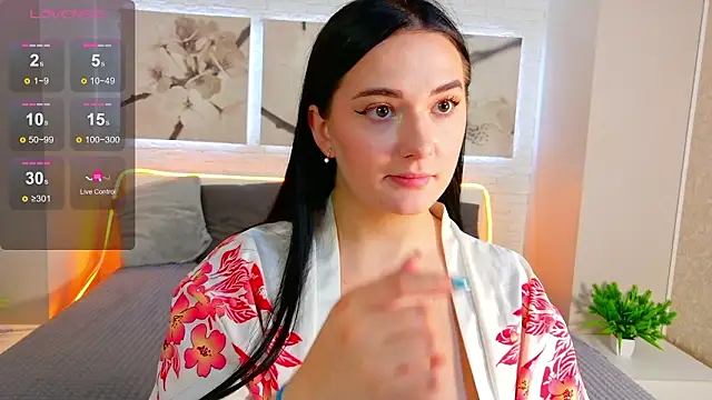 Grand Vita online show from 03-25-26, 03:44