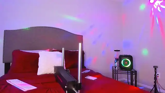 yiauana online show from 12-01-25, 03:35