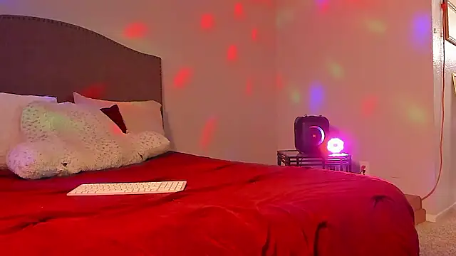 yiauana online show from 02-21-26, 04:47