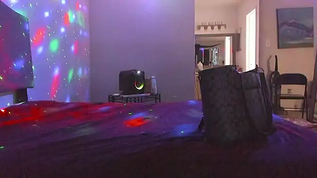 yiauana online show from 02-22-26, 02:14