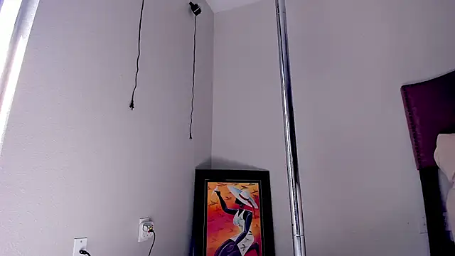 yiauana online show from 10-21-25, 04:39