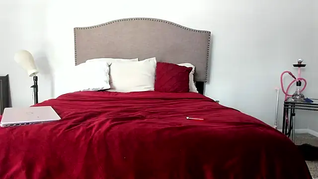 yiauana online show from 09-20-25, 06:02