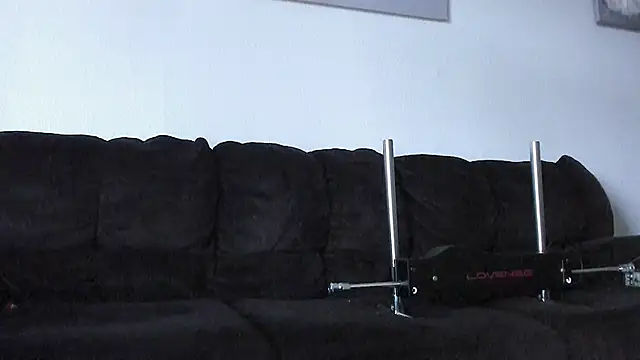 Snapshot of yiauana chatting on 06-20-26, 08:25 yiauana online show from 06-20-26, 08:25