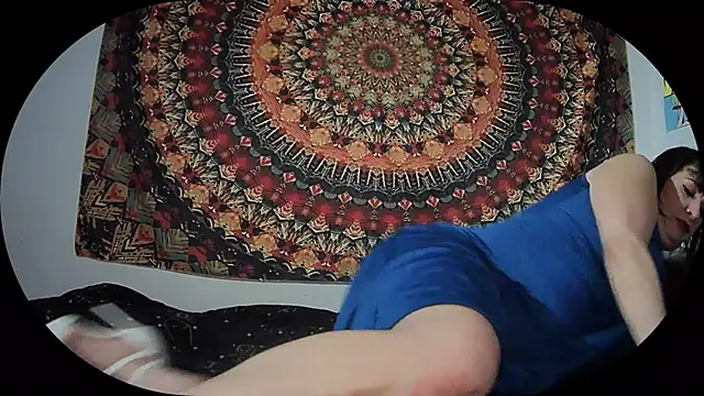 HeyyImHarlowe online show from 03-10-26, 08:46