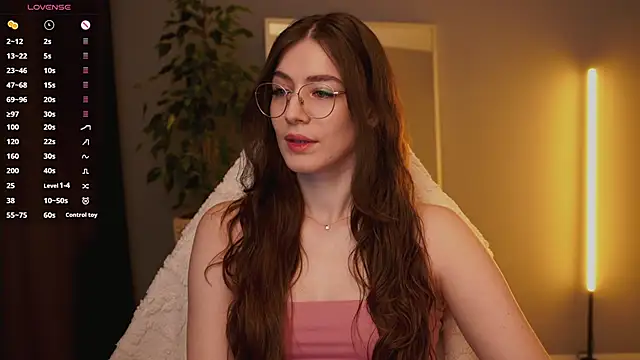 Ester Hill online show from 12-01-25, 01:50