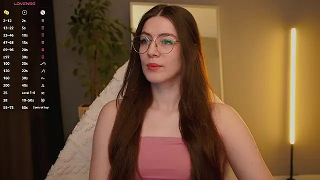 Snapshot of Ester_Hill chatting on 02-19-26, 02:52 Ester Hill online show from 02-19-26, 02:52