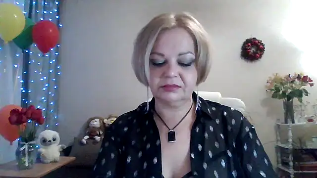 SofiyaPetrova online show from 04-28-26, 06:12