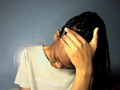 Snapshot of cyberbunnie chatting on 12-08-24, 07:43 cyberbunnie online show from 12-08-24, 07:43