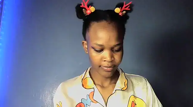 Snapshot of cyberbunnie chatting on 01-09-25, 02:54 cyberbunnie online show from 01-09-25, 02:54