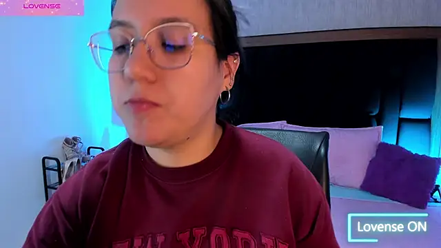 sweet--emily online show from 10-14-25, 04:13