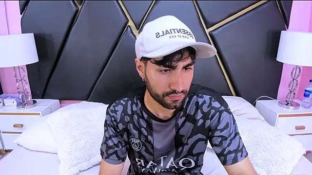 MilanZaire online show from 11-04-25, 12:25