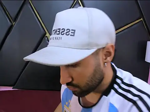 MilanZaire online show from 11-02-25, 08:25