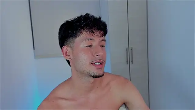 dimitri targaryen online show from 12-06-24, 05:47