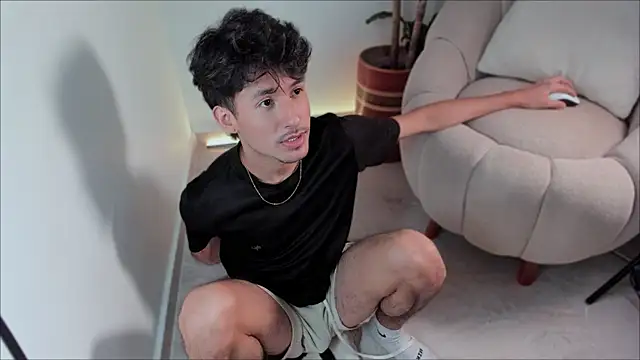 dimitri targaryen online show from 03-03-25, 02:33