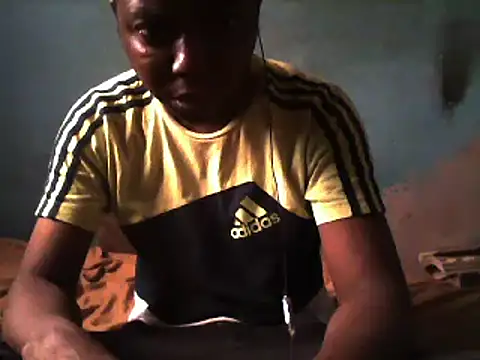 Snapshot of little__joy chatting on 02-28-25, 03:26 little  joy online show from 02-28-25, 03:26