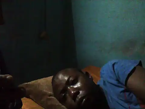 Snapshot of little__joy chatting on 09-24-25, 12:29 little  joy online show from 09-24-25, 12:29