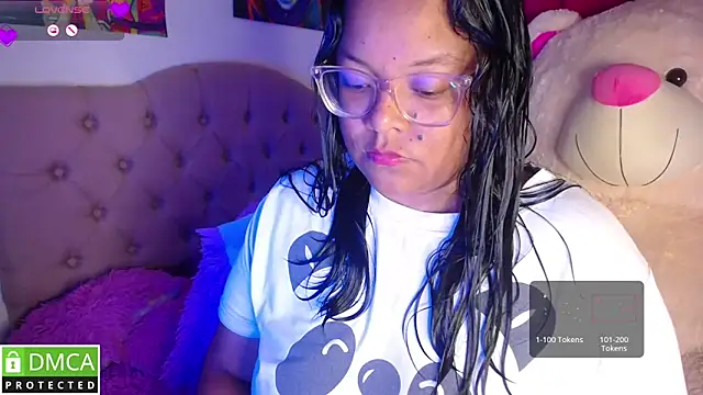 KittyHot20 online show from 11-23-25, 01:04