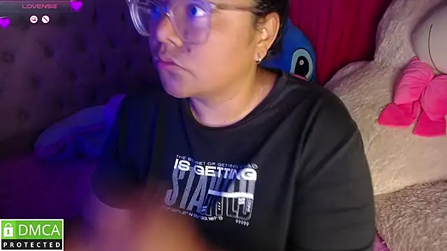 KittyHot20 online show from 10-30-25, 11:01