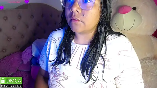 KittyHot20 online show from 11-28-25, 01:00