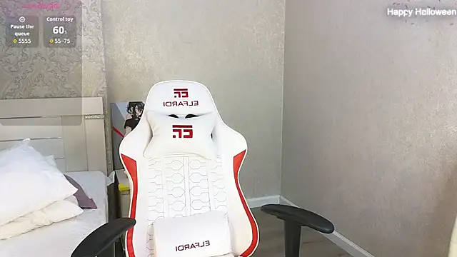 Diana Moon  online show from 11-02-25, 01:21