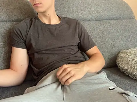 Honeeymaster online show from 10-05-25, 09:44