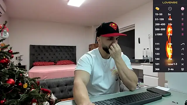 supermanboy94 online show from 12-16-25, 07:01