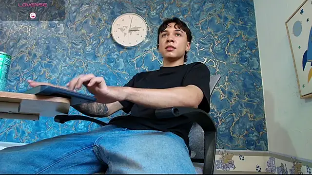 Rhaegal hot online show from 11-09-25, 08:02