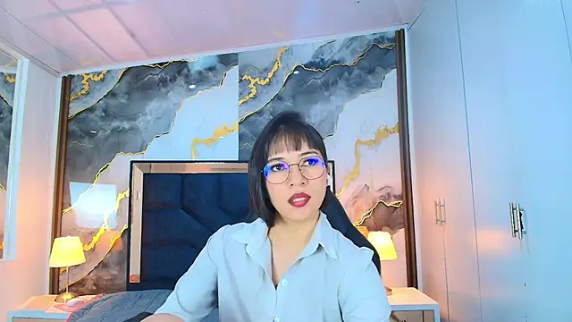 lina bedoya  online show from 07-09-26, 11:53