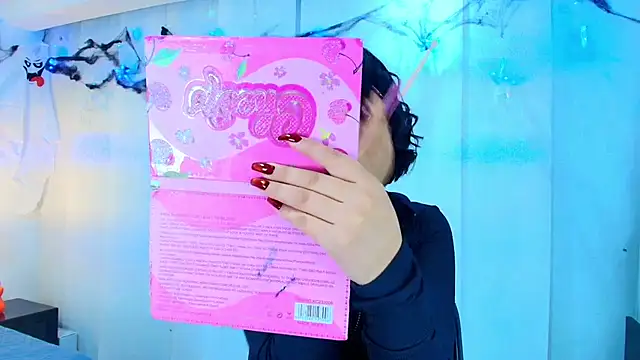 lina bedoya  online show from 11-07-25, 11:37