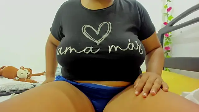 Kika teem online show from 12-03-25, 05:19