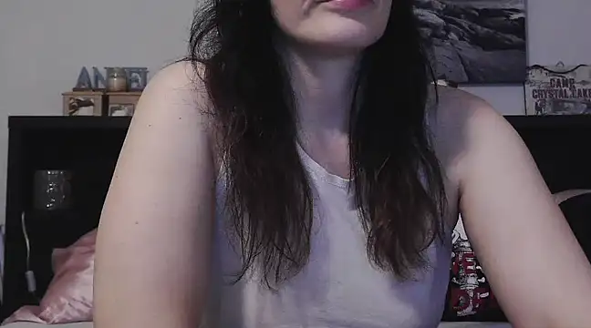 CrystalLakeXO online show from 03-20-25, 08:53