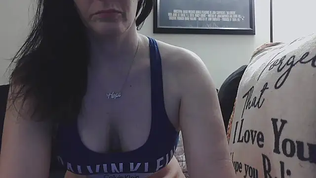 CrystalLakeXO online show from 09-21-25, 05:34