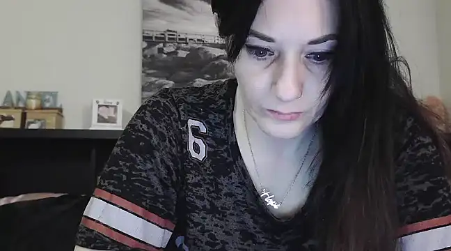 CrystalLakeXO online show from 03-21-25, 05:11