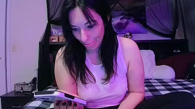 CrystalLakeXO online show from 02-02-26, 09:41