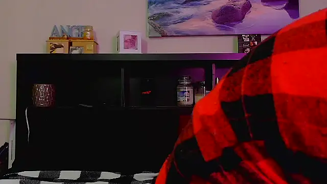 CrystalLakeXO online show from 12-23-25, 06:12