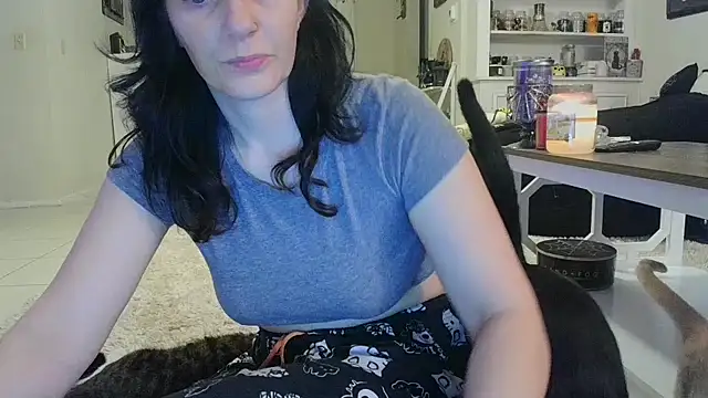 CrystalLakeXO online show from 10-29-25, 06:34