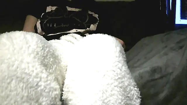 Everydayonli online show from 02-05-26, 03:52