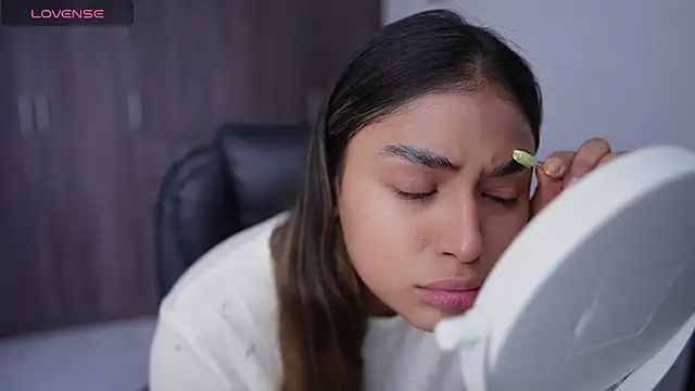 SaraParisi online show from 03-25-26, 07:24