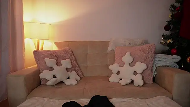 SaraParisi online show from 11-26-25, 10:54