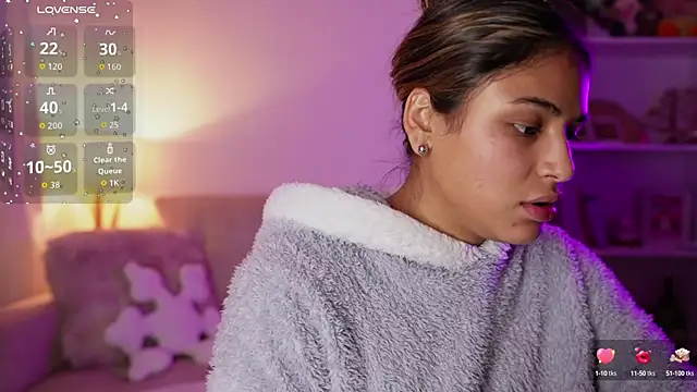 SaraParisi online show from 10-14-25, 11:25