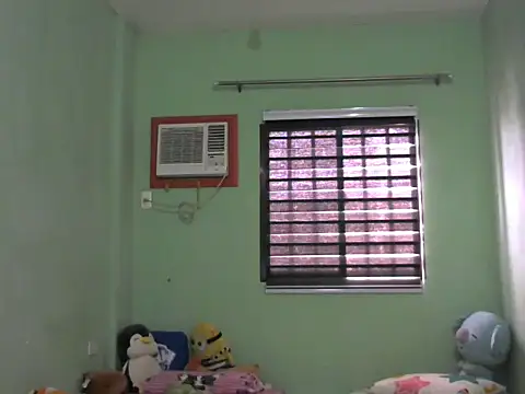 Snapshot of sweetsexysmile chatting on 07-13-26, 01:49 sweetsexysmile online show from 07-13-26, 01:49