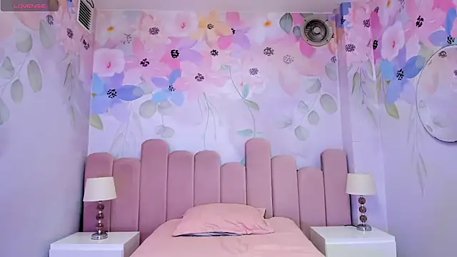 Lesly sexy4u online show from 11-28-25, 03:17