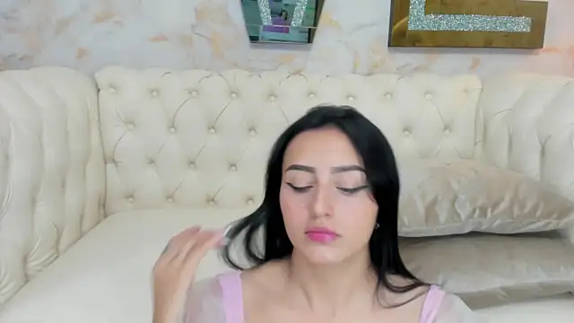 Snapshot of Lesly_sexy4u chatting on 01-17-26, 03:54 Lesly sexy4u online show from 01-17-26, 03:54