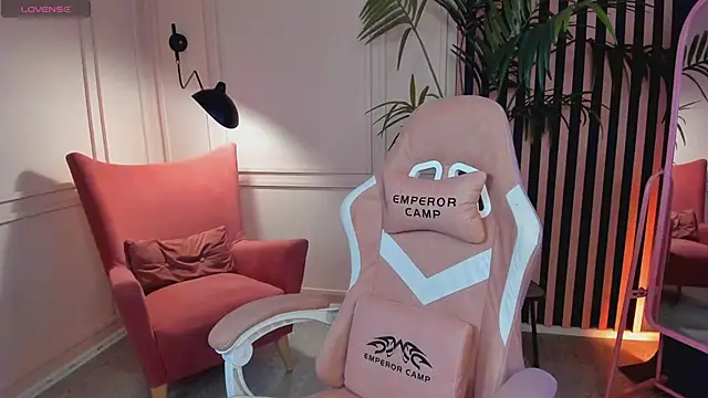 arielabradberry online show from 02-23-25, 02:35