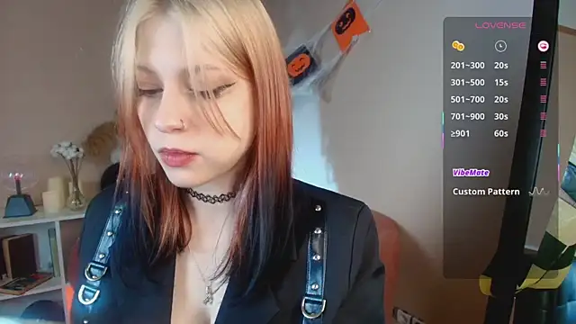 arielabradberry online show from 10-22-25, 03:22