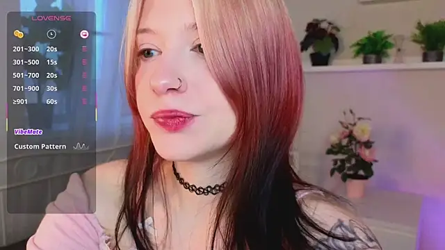 arielabradberry online show from 10-14-25, 01:01